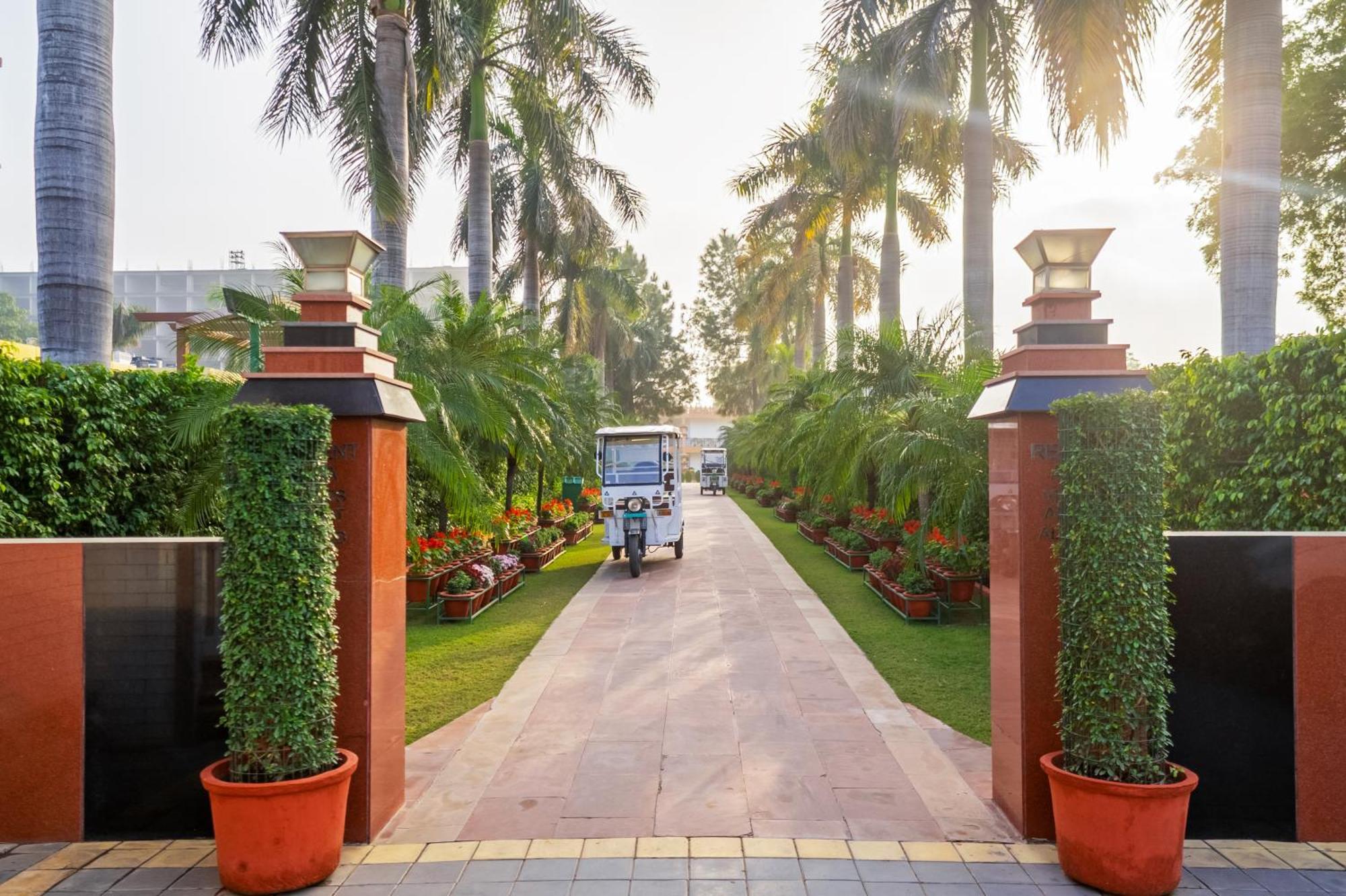Aapno Ghar Resort & Amusement Park Gurgaon Zewnętrze zdjęcie